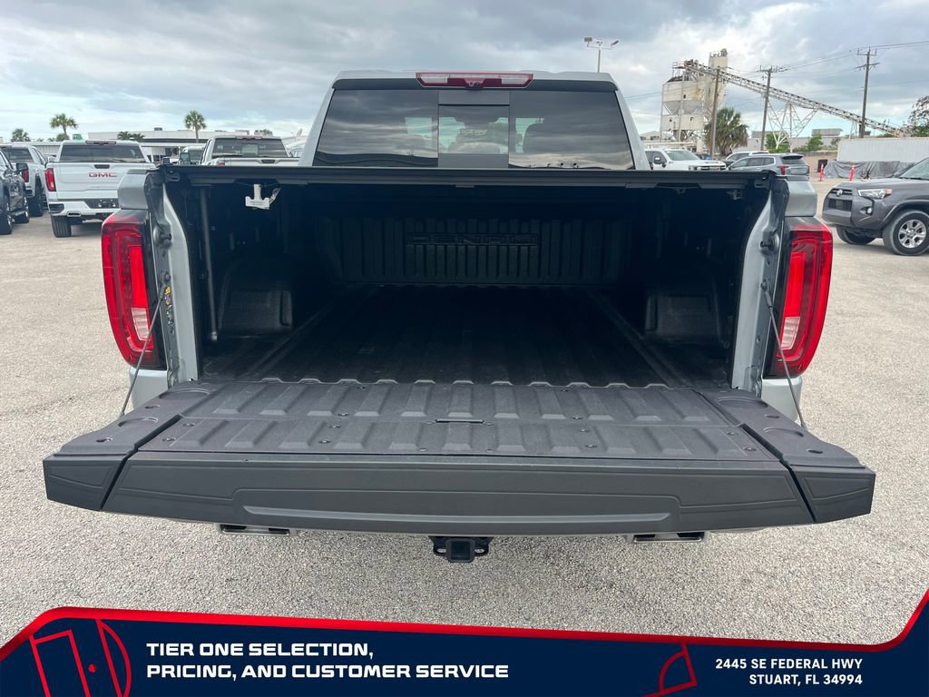 Used 2024 GMC Sierra 1500 Denali w/ Denali Reserve Package AWD/4WD image 10
