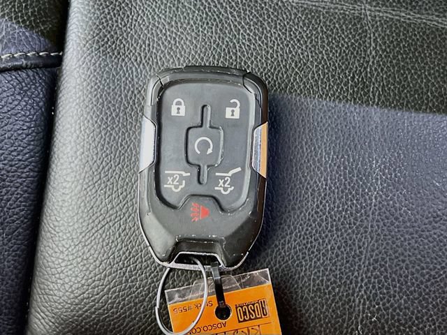 Used 2019 Chevrolet Tahoe LT w/ LT Signature Package AWD/4WD image 13