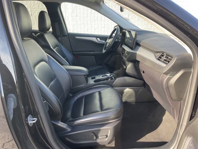 Used 2024 Ford Escape Platinum image 15