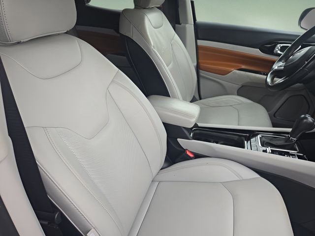 Used 2022 Jeep Compass Limited image 28