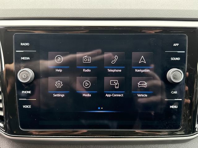 Certified 2023 Volkswagen Atlas SE w/ Black Wheel Package image 18