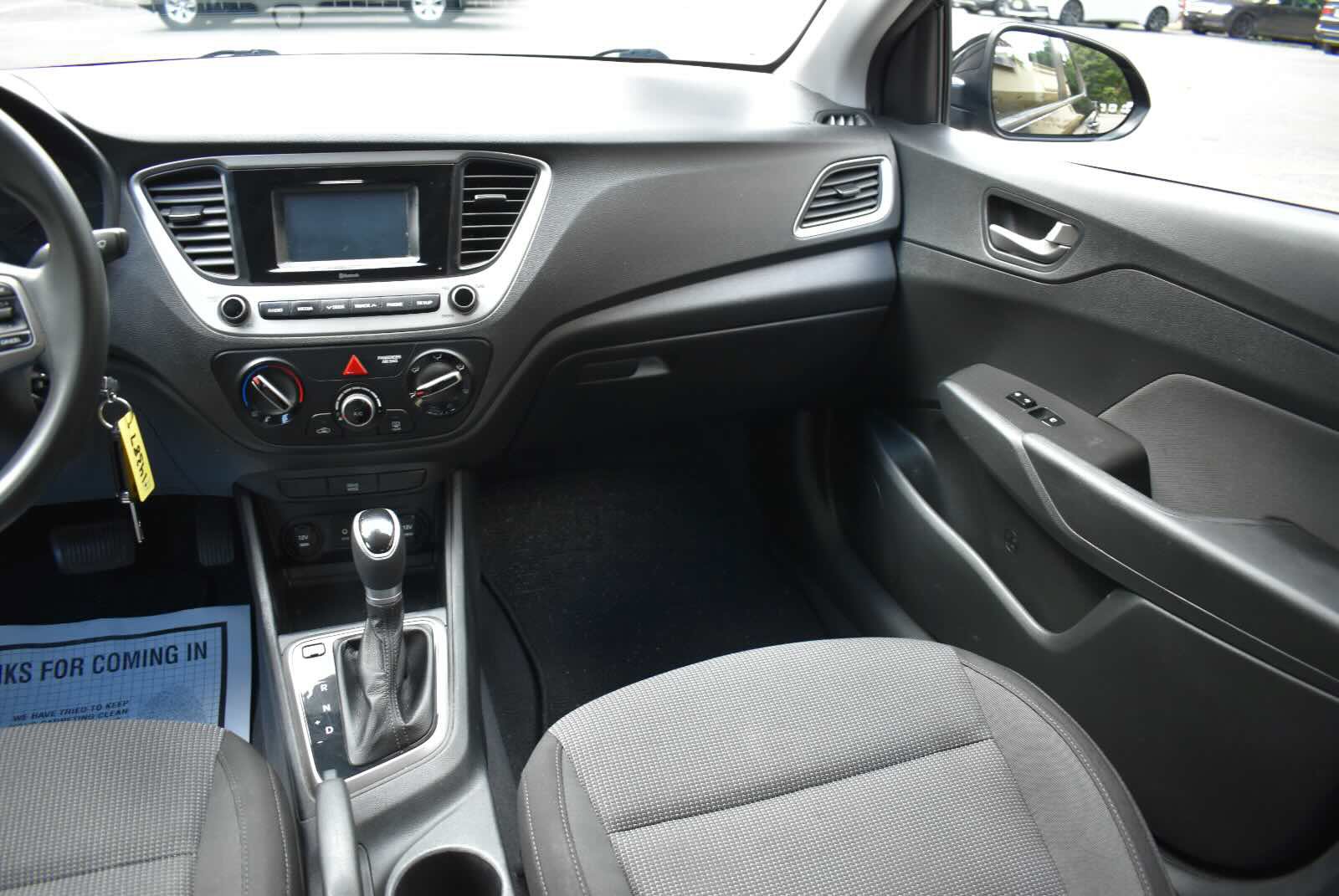Used 2020 Hyundai Accent SE FWD image 15