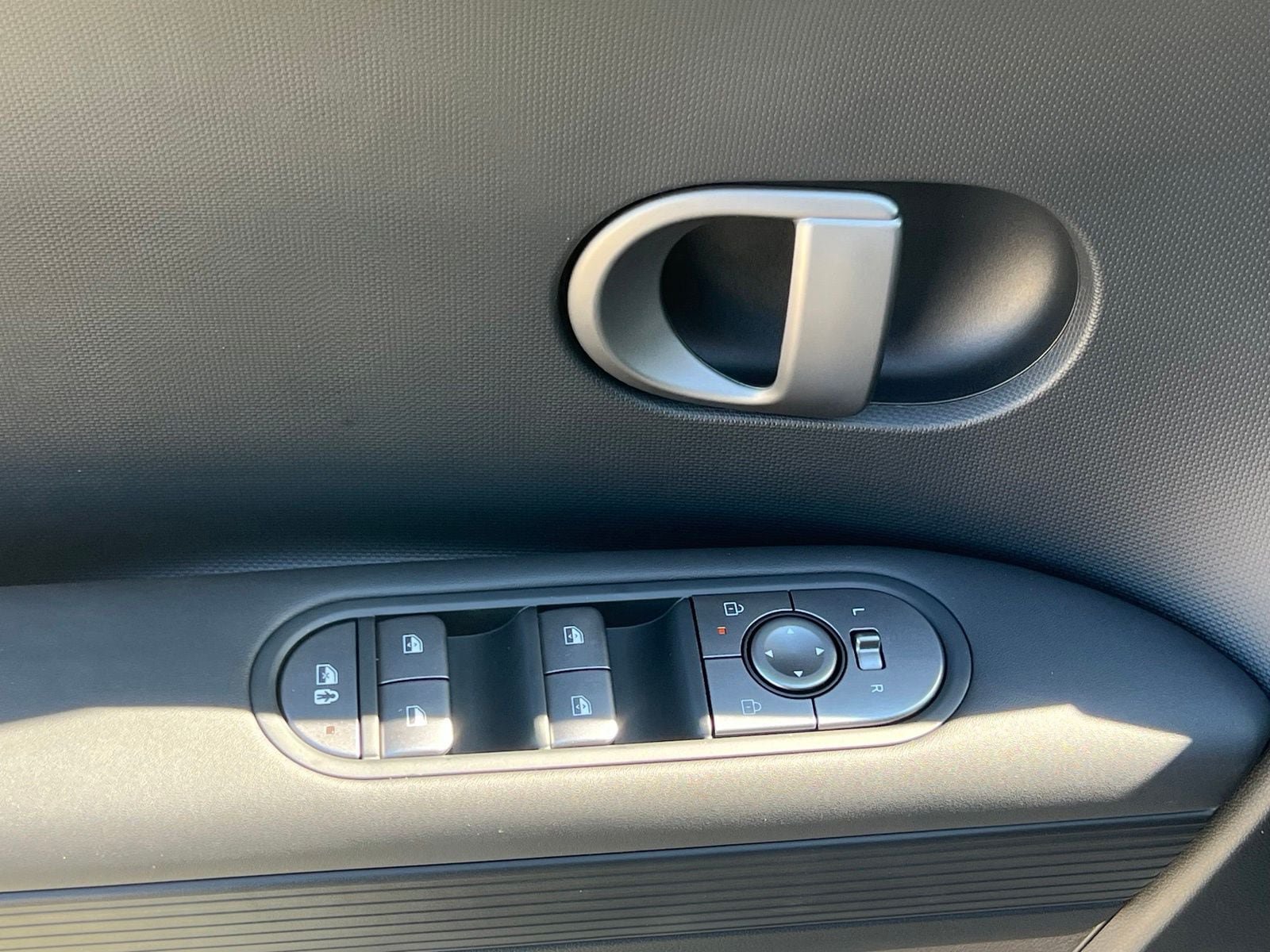 New 2027 Hyundai Ioniq 5 SEL RWD image 24