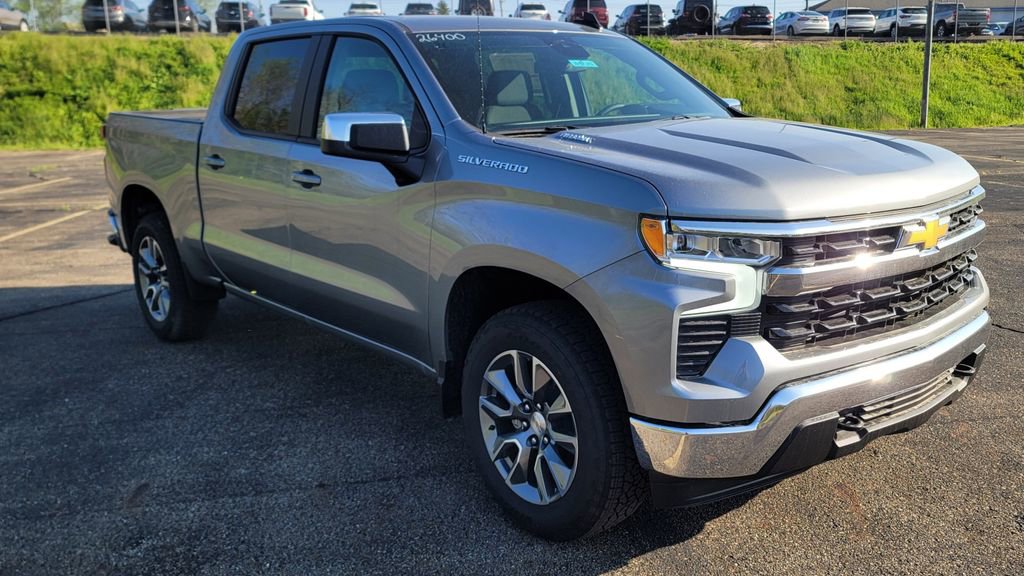 New 2026 Chevrolet Silverado 1500 LT AWD/4WD image 2