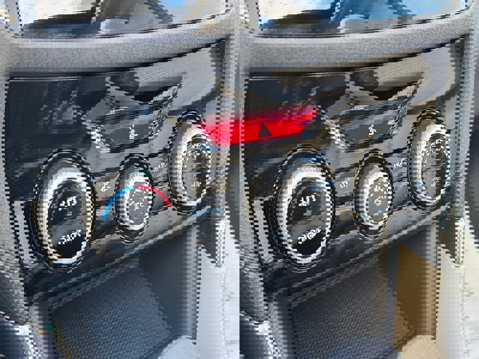 Used 2024 Subaru Forester Premium image 21