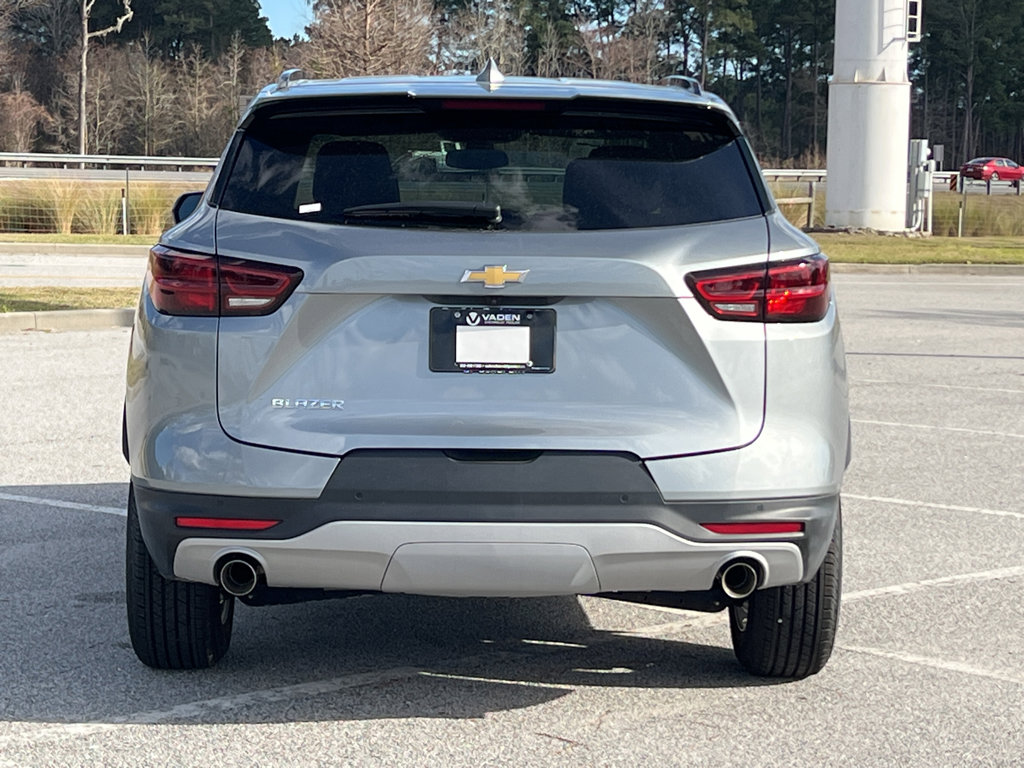 New 2024 Chevrolet Blazer LT image 28