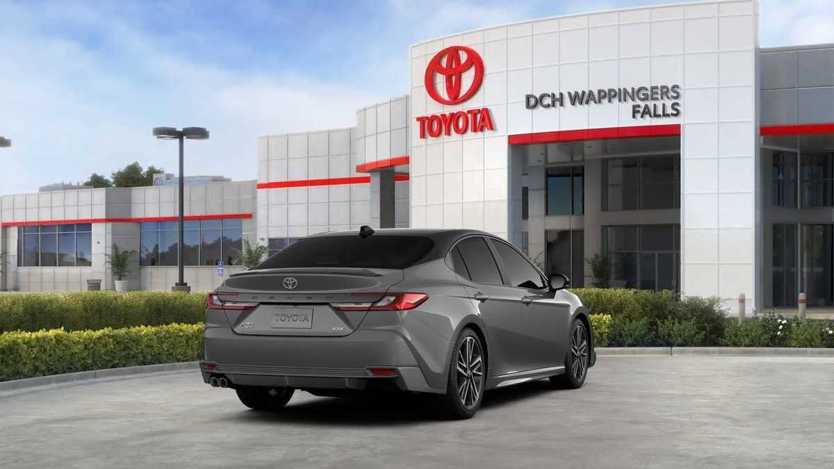 New 2026 Toyota Camry XSE AWD/4WD image 11