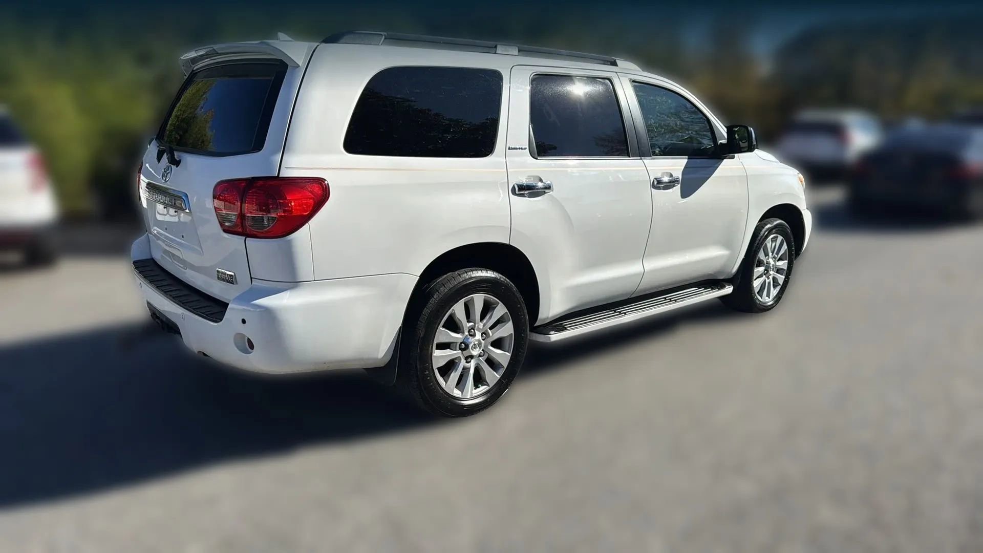 Used 2011 Toyota Sequoia Limited image 5