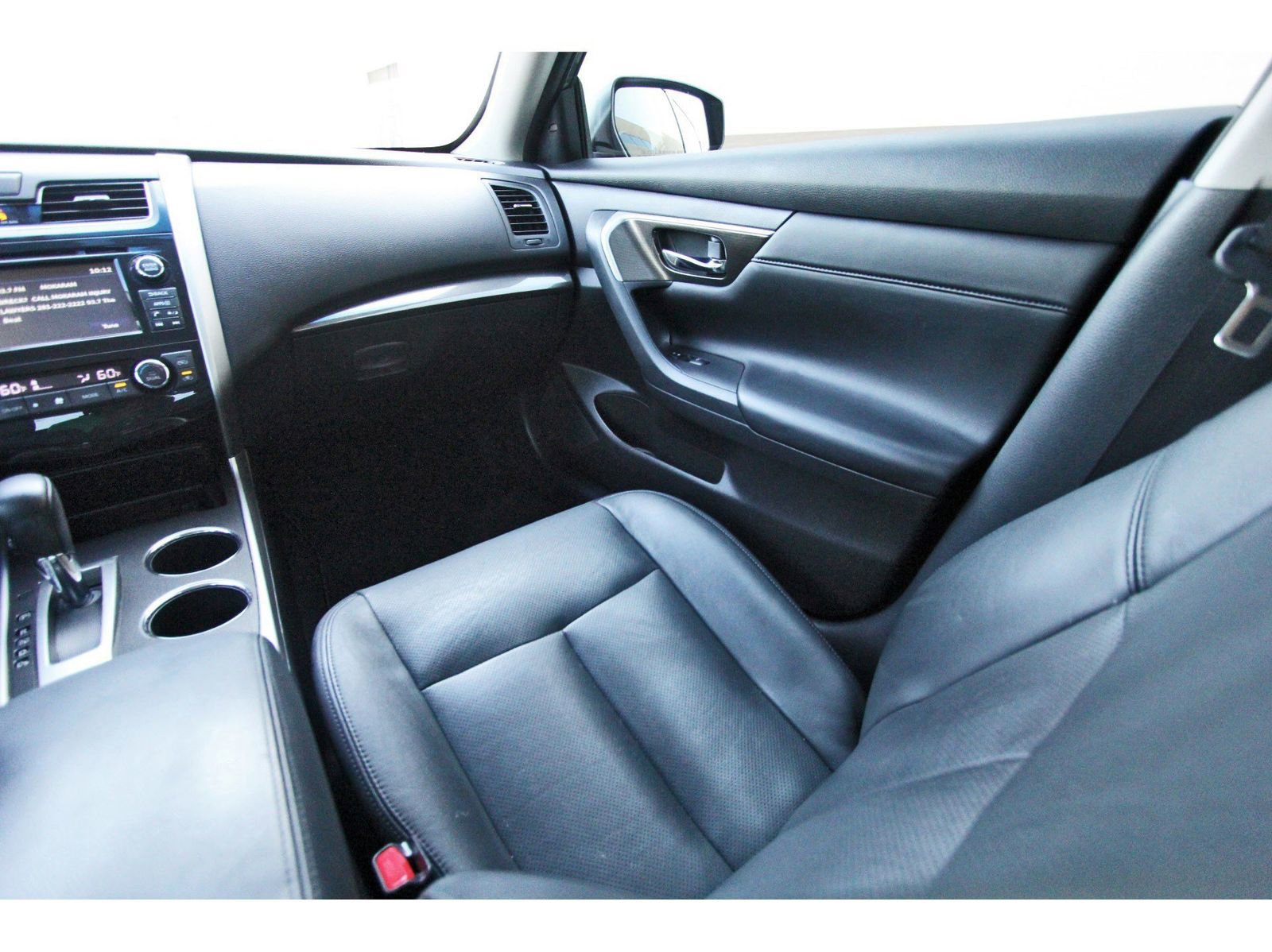 Used 2014 Nissan Altima 2.5 SL w/ Technology Package FWD image 12