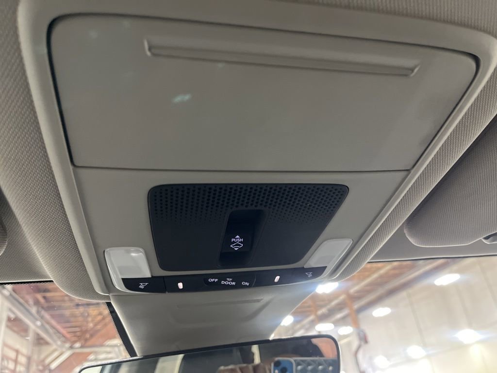 Used 2023 Honda CR-V EX-L image 18