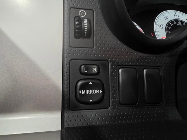 Used 2007 Toyota FJ Cruiser 4WD image 18