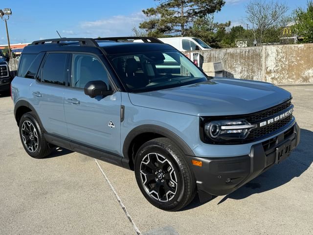 Certified 2025 Ford Bronco Sport Outer Banks w/ Outer Banks Tech Package+ AWD/4WD image 6