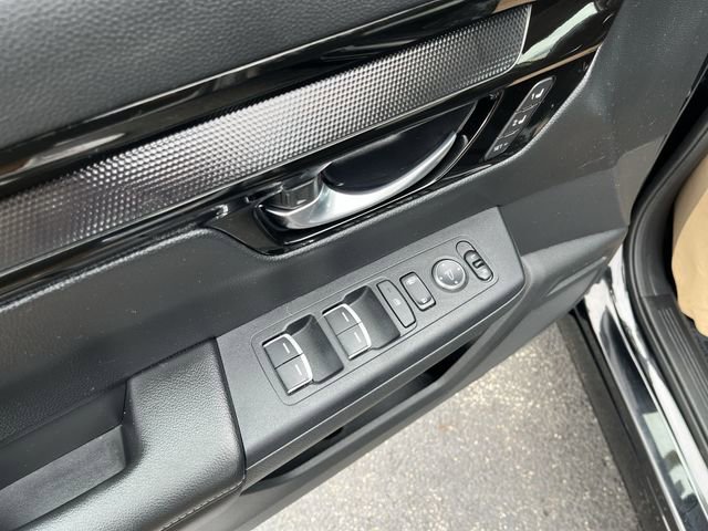 Used 2025 Honda CR-V EX-L image 17