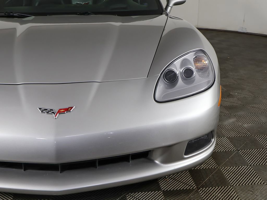 Used 2007 Chevrolet Corvette Convertible w/ Preferred Equipment Group RWD image 12