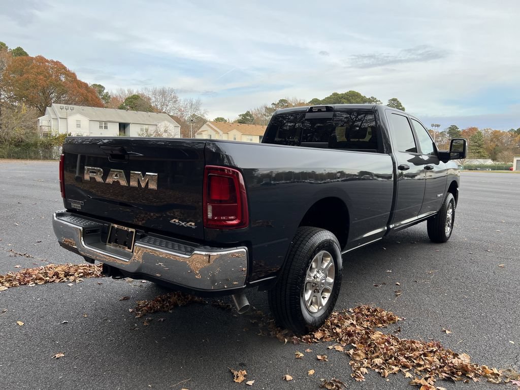 New 2026 RAM 3500 Big Horn AWD/4WD image 3