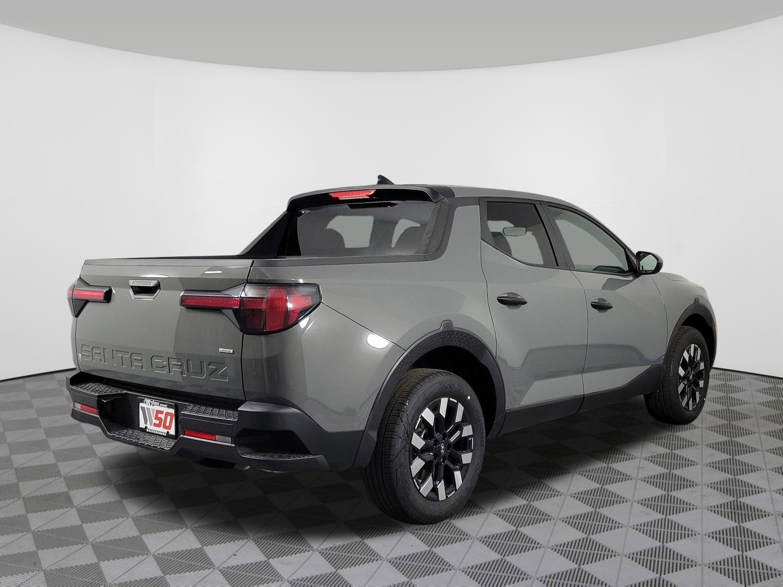 New 2025 Hyundai Santa Cruz SE image 3