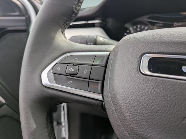 Used 2025 Jeep Compass Limited AWD/4WD image 18