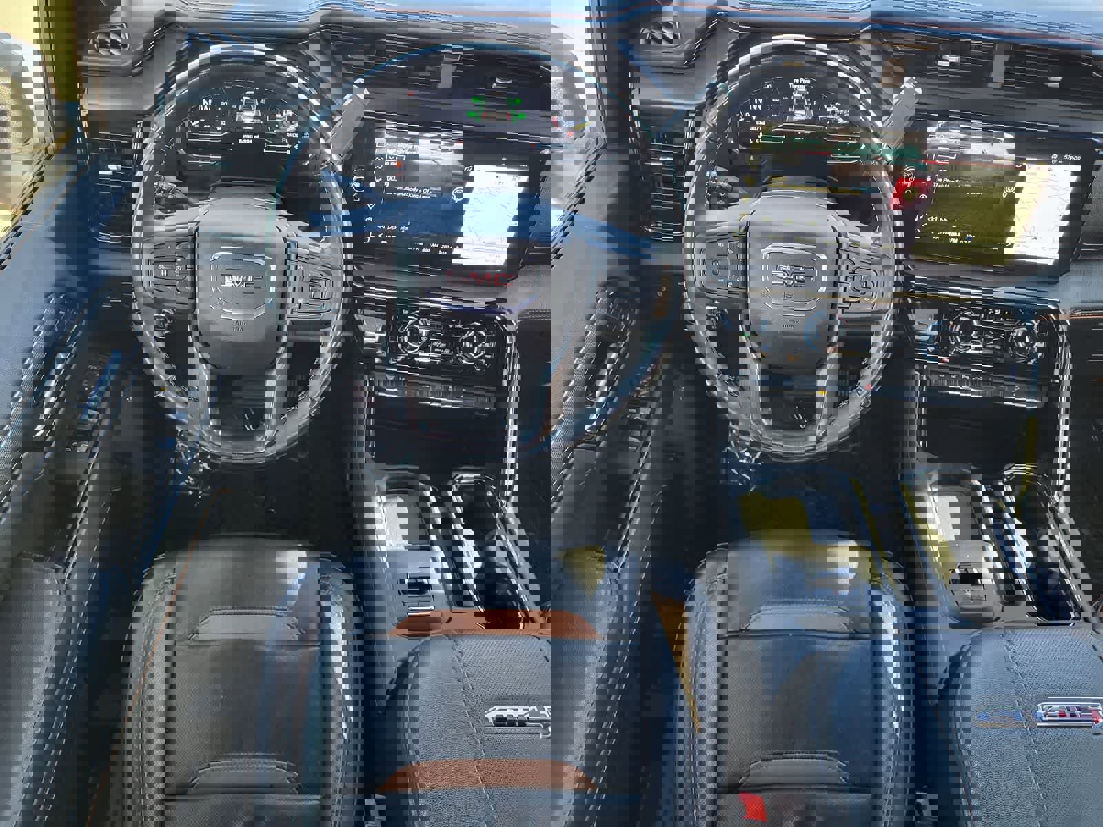 Used 2025 GMC Sierra 2500 AT4 w/ AT4 Premium Plus Package image 25