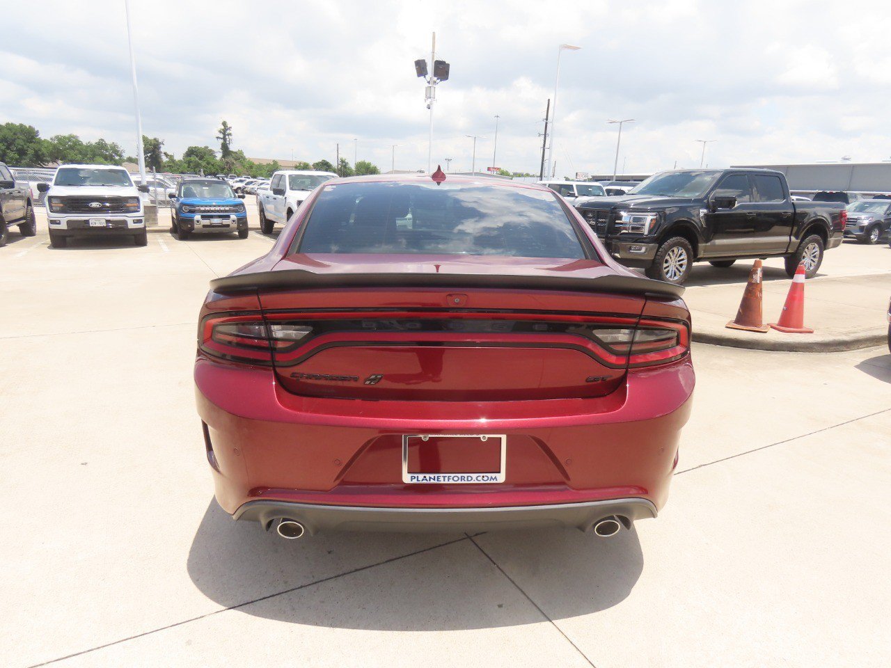 Used 2020 Dodge Charger GT w/ Blacktop Package AWD/4WD image 13