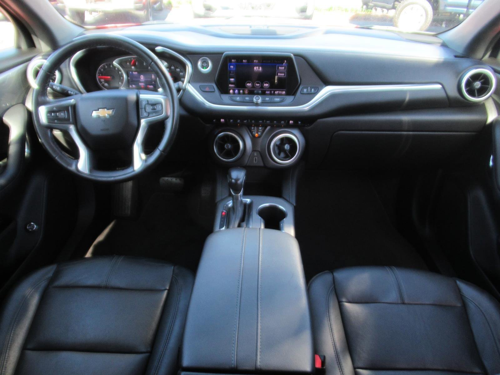 Used 2019 Chevrolet Blazer LT w/ Sun and Wheels Package image 11