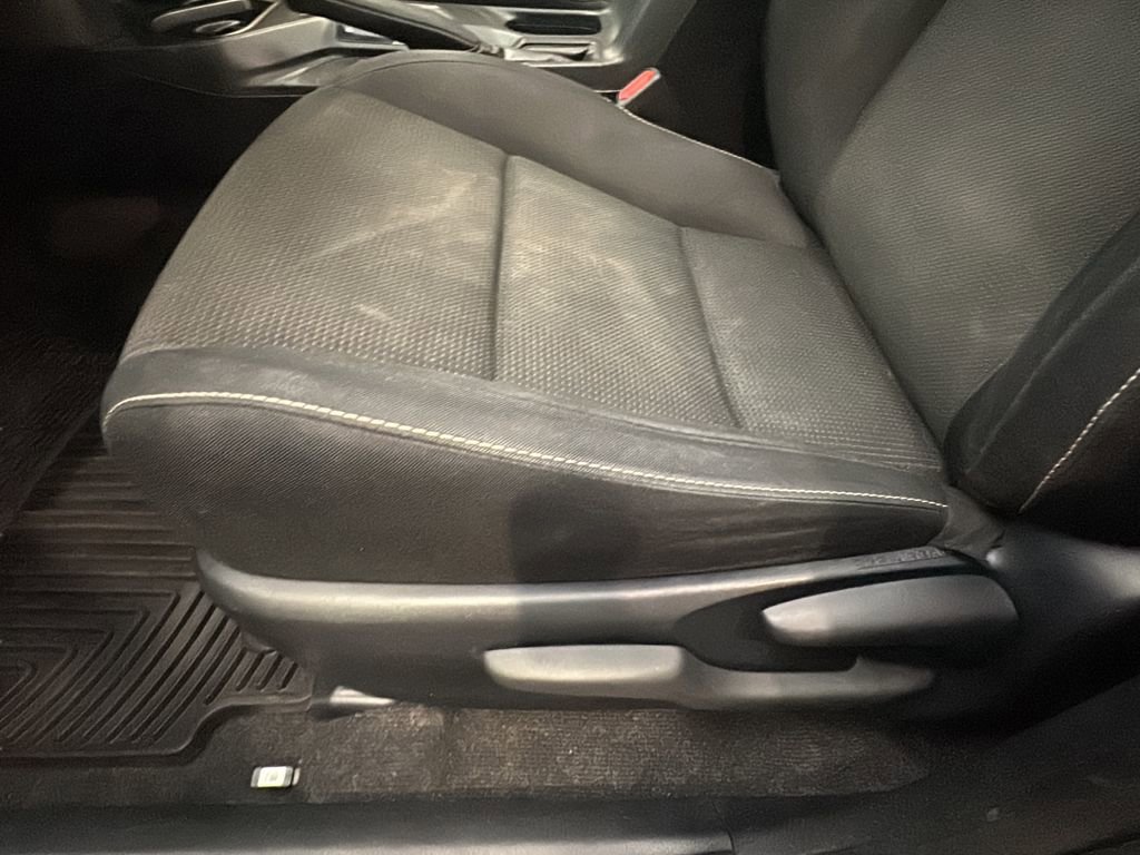 Used 2016 Toyota RAV4 XLE w/ Convenience Package image 10