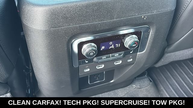 Used 2024 GMC Yukon Denali w/ Advanced Technology Package AWD/4WD image 8