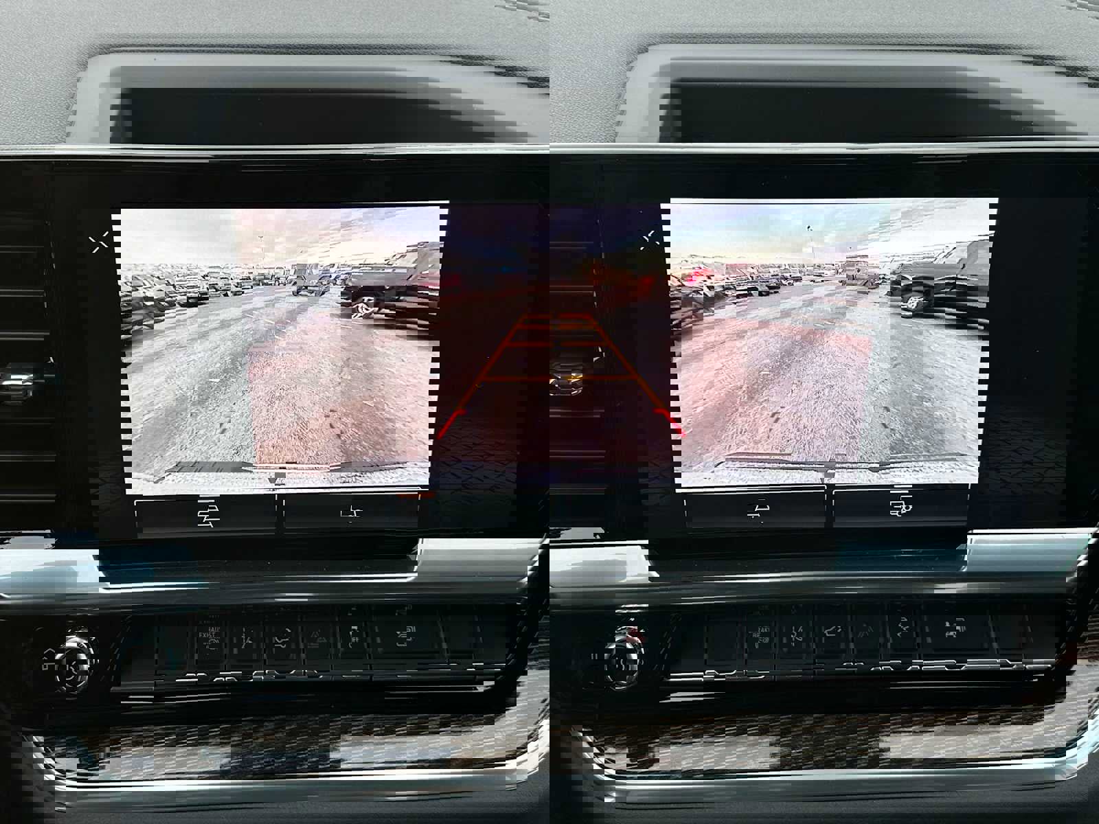 New 2026 GMC Sierra 2500 SLE w/ SLE Convenience Package image 28