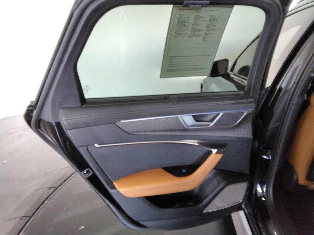 Used 2024 Audi RS 6 performance image 37