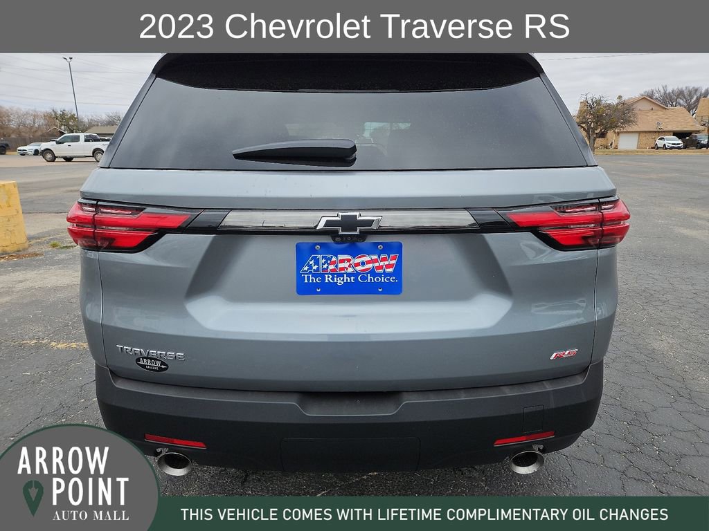 Used 2023 Chevrolet Traverse RS image 10