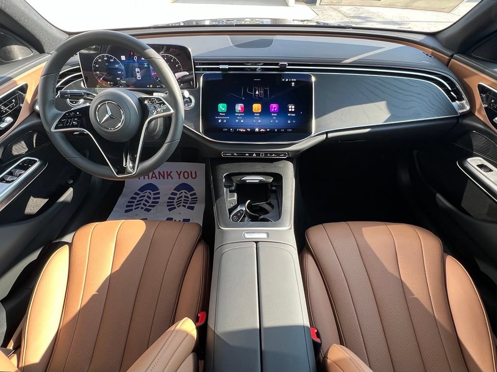New 2027 Mercedes-Benz E 350 4MATIC Sedan image 2
