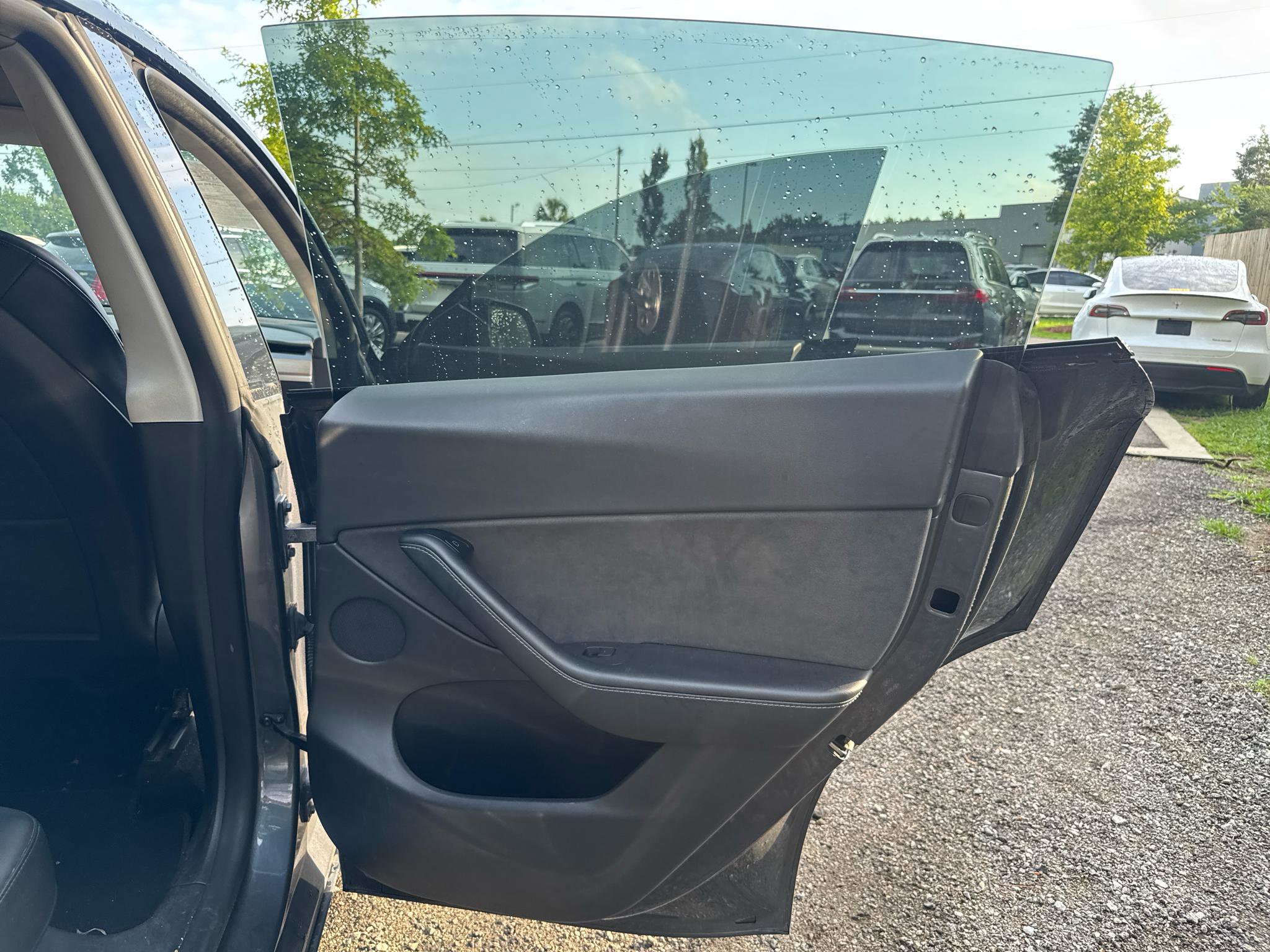 Used 2021 Tesla Model Y Performance AWD/4WD image 13