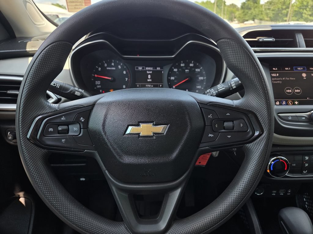 Used 2022 Chevrolet TrailBlazer LS FWD image 20