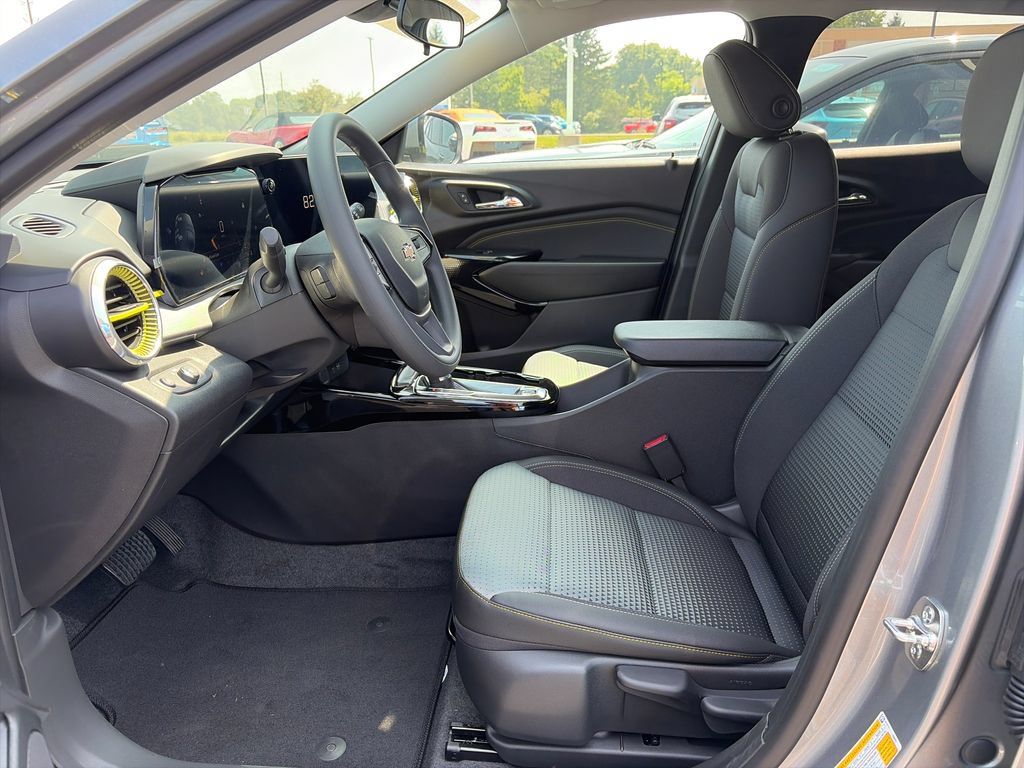 New 2026 Chevrolet Trax LT FWD image 14
