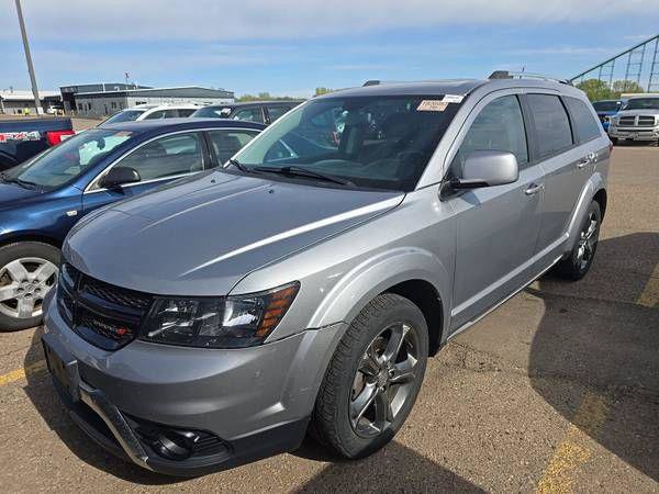 Used 2015 Dodge Journey Crossroad w/ Driver Convenience Group FWD image 1