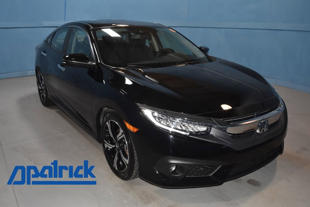 Used 2016 Honda Civic Touring image 1