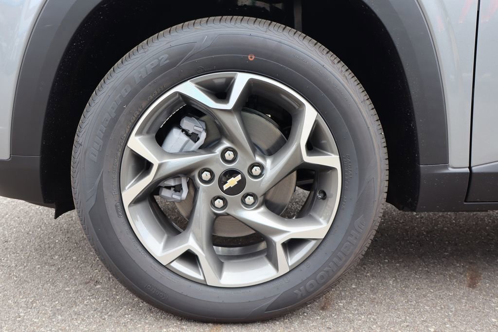 New 2025 Chevrolet Trax LT w/ Driver Confidence Package image 22
