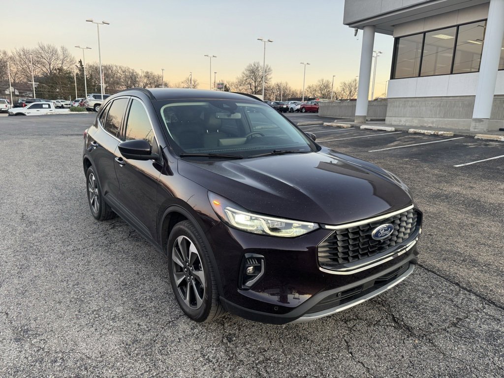 Used 2023 Ford Escape Platinum