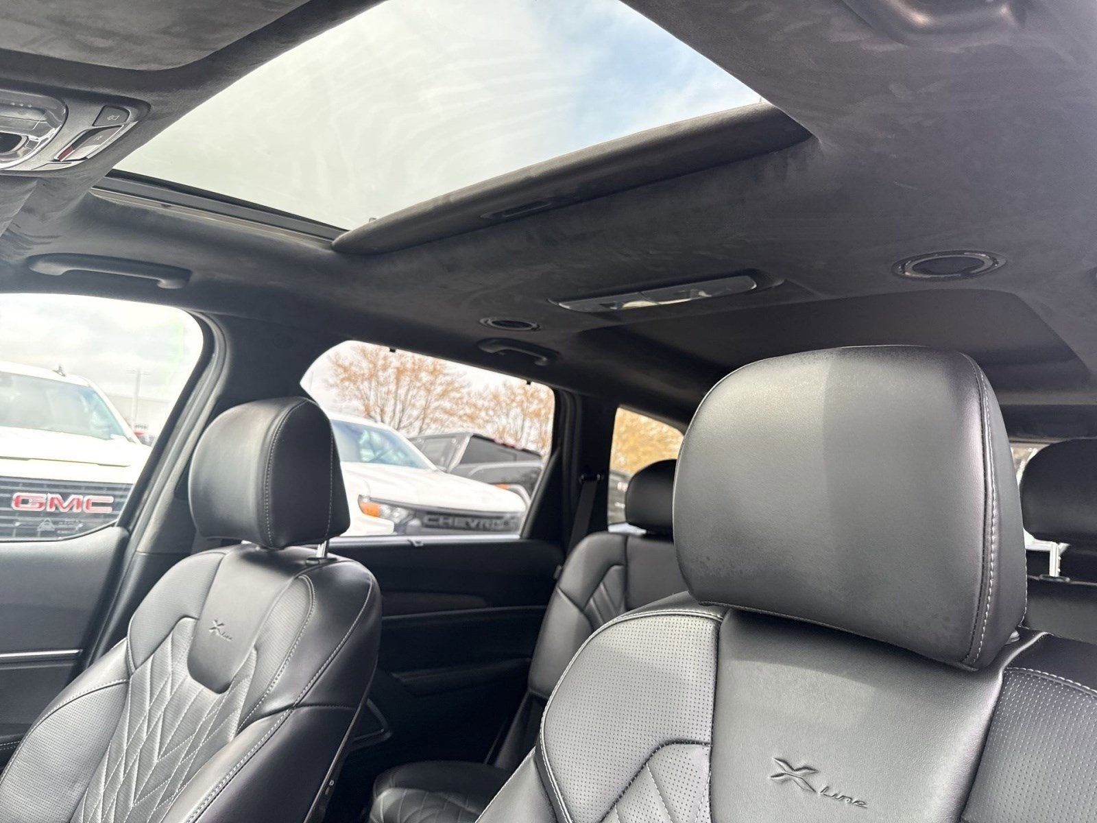 Used 2025 Kia Telluride SX Prestige X-Line image 21