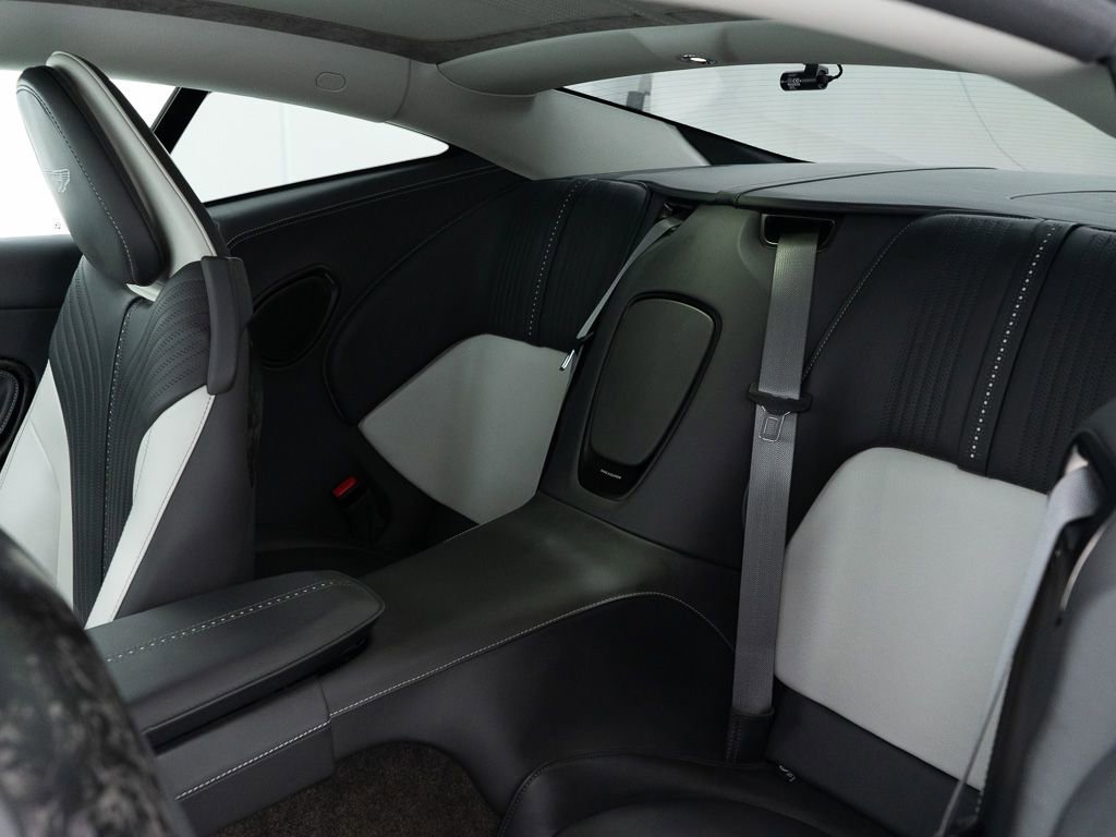 Used 2023 Aston Martin DB11 V12 image 20