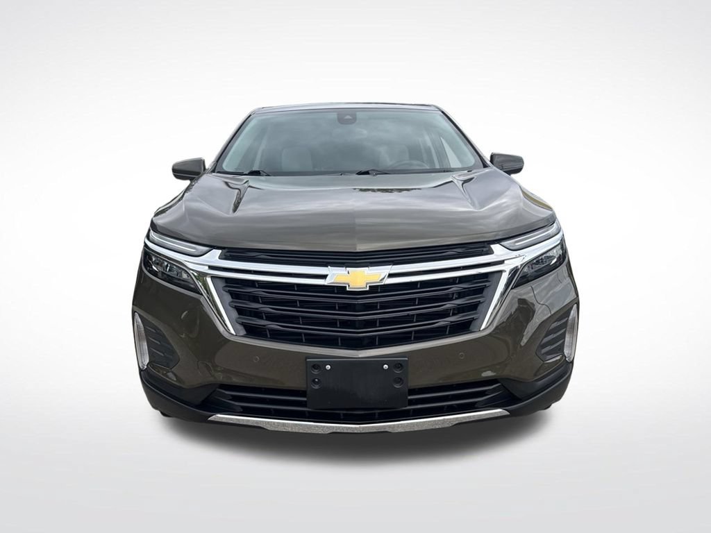 Used 2024 Chevrolet Equinox LT AWD/4WD image 2