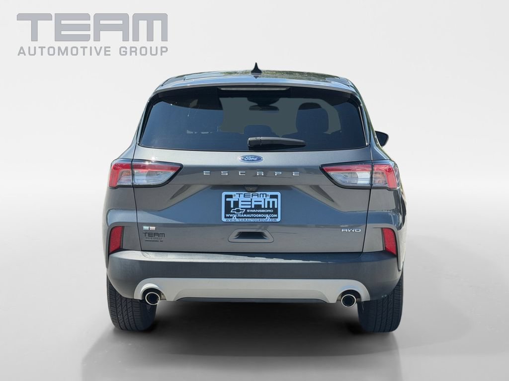 Used 2022 Ford Escape SE w/ Convenience Package AWD/4WD image 6