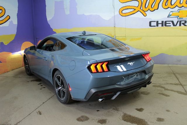 Used 2024 Ford Mustang Coupe RWD image 6