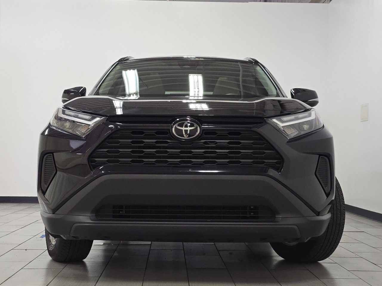 Certified 2024 Toyota RAV4 XLE w/ Convenience Package FWD image 11