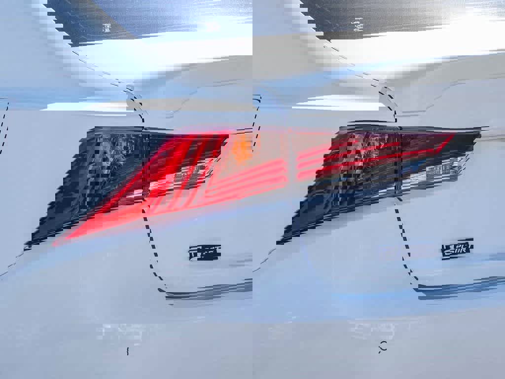 Used 2020 Lexus IS 300 F Sport image 7