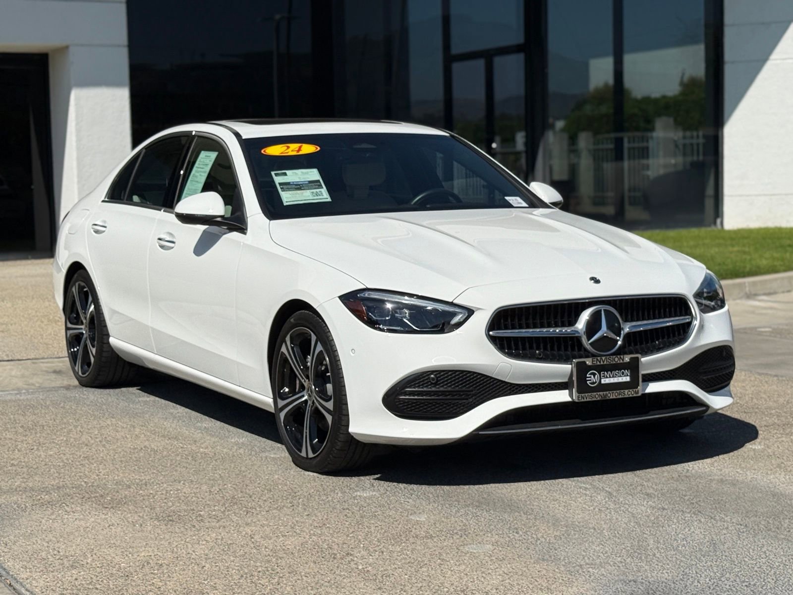 Used 2024 Mercedes-Benz C 300 Sedan image 8