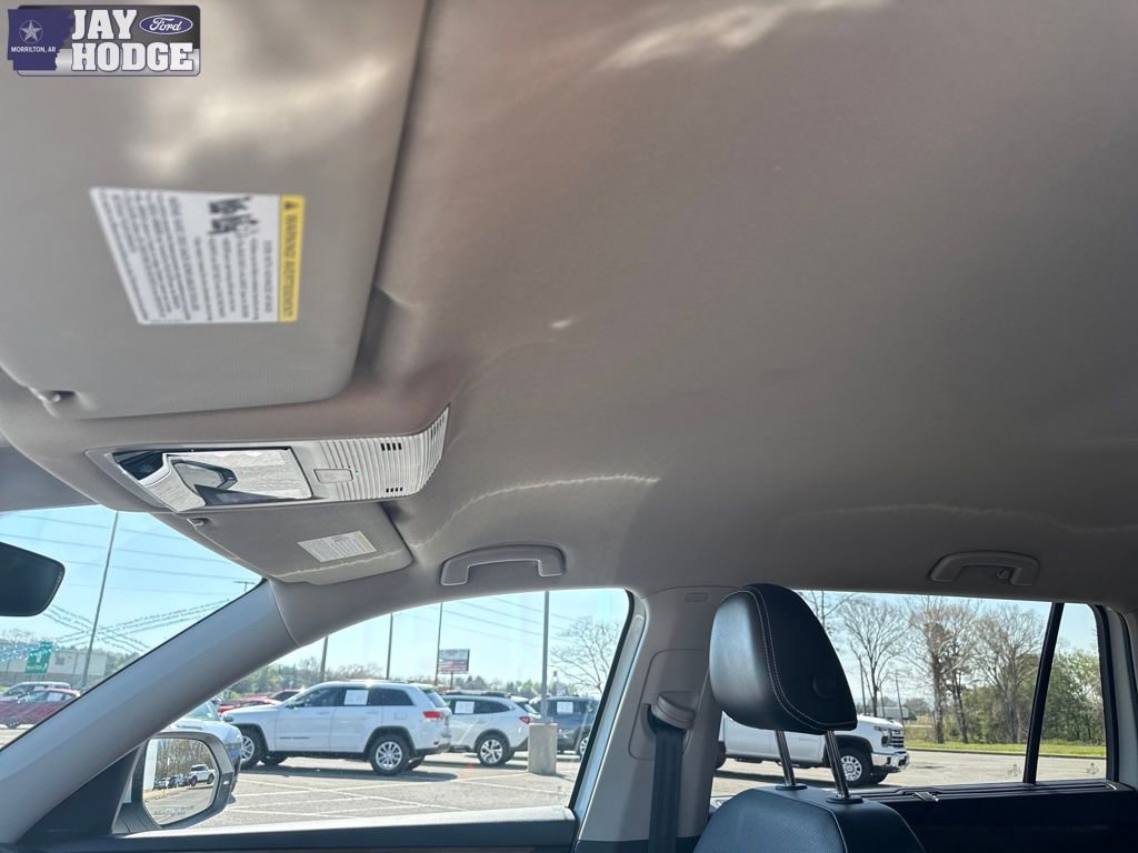 Used 2024 Volkswagen Atlas SE image 21