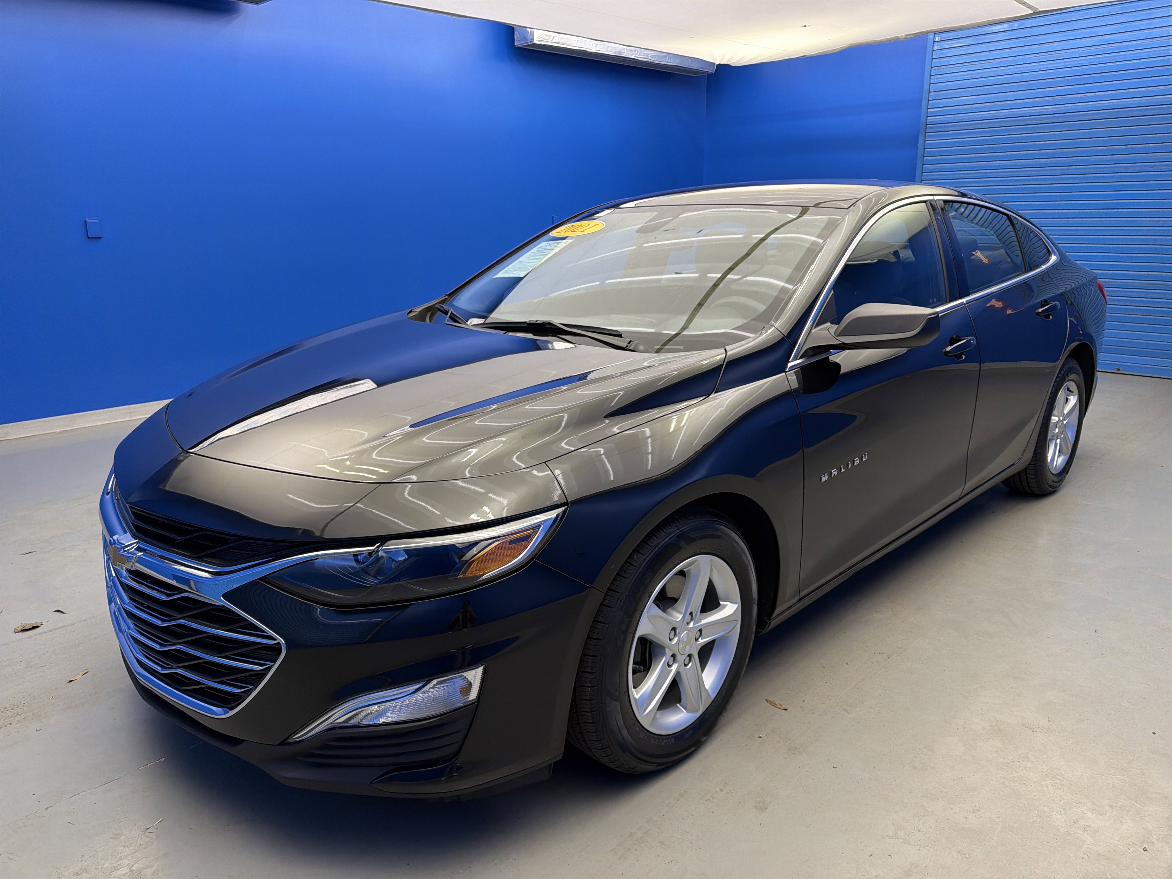 Used 2021 Chevrolet Malibu LS image 4