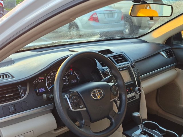 Used 2012 Toyota Camry LE FWD image 8