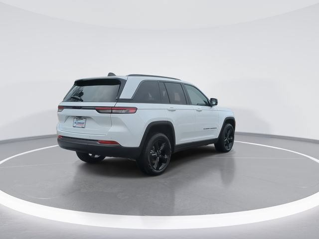 New 2026 Jeep Grand Cherokee Limited w/ Limited Altitude Package RWD image 8