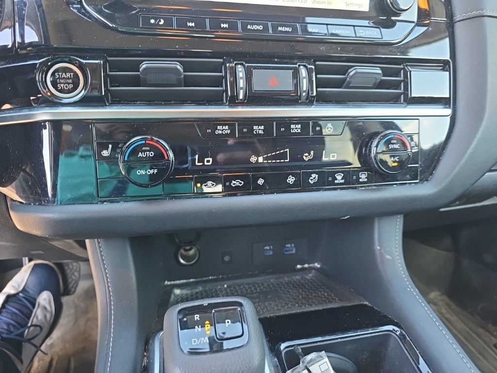 Used 2023 Nissan Pathfinder SL w/ SL Premium Package AWD/4WD image 21